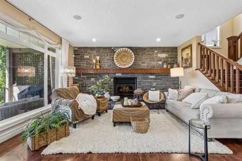73 Hidden Creek Park Nw, Calgary, AB 