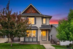 483 Silverado Plains Circle SW Calgary, AB T2X 0H3