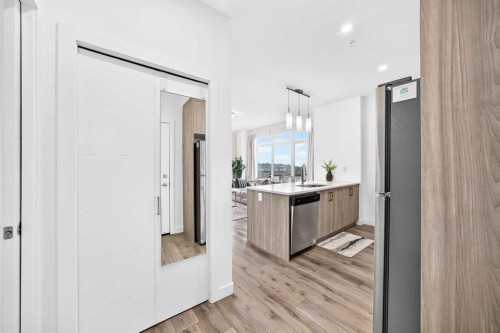 316-205 Spring Creek Common Sw, Calgary, AB - Indoor