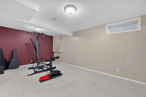 22 Rivercrest Way Se, Calgary, AB 