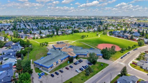 22 Rivercrest Way Se, Calgary, AB 