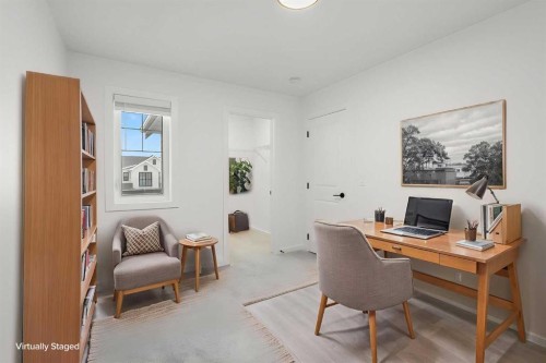 50 Royston Terrace Nw, Calgary, AB - Indoor Photo Showing Office