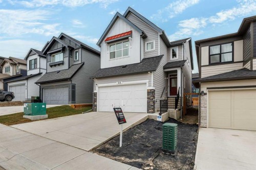 50 Royston Terrace Nw, Calgary, AB - Outdoor With Facade
