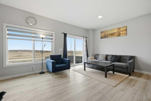 151 Creekstone Way Sw, Calgary, AB 