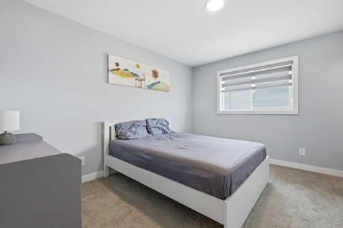 151 Creekstone Way Sw, Calgary, AB 