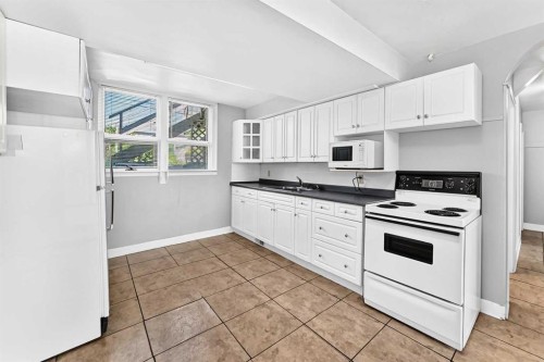 2028 Westmount Road Nw, Calgary, AB 