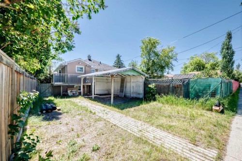 2028 Westmount Road Nw, Calgary, AB 