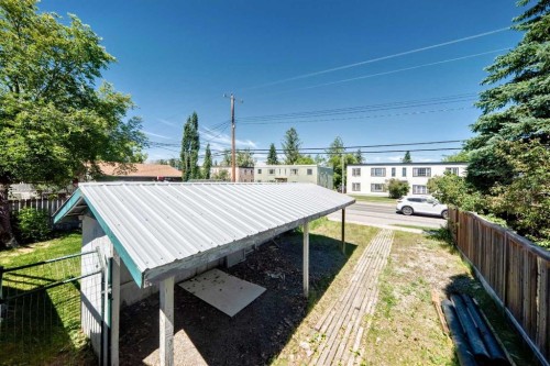 2028 Westmount Road Nw, Calgary, AB 