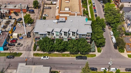 207-805 4 Street Ne, Calgary, AB 