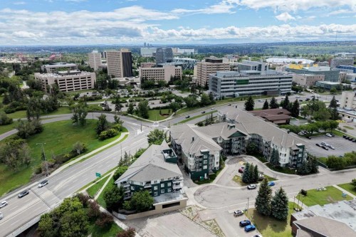 323-3111 34 Avenue Nw, Calgary, AB 