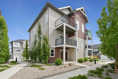 801-24 Rivercrest Drive, Cochrane, AB 