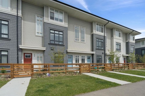 424 210 Avenue Sw, Calgary, AB 