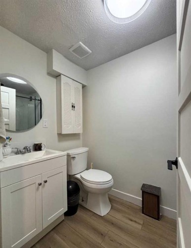 1672 Marlyn Way Ne, Calgary, AB 