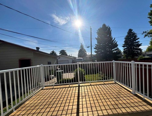 1672 Marlyn Way Ne, Calgary, AB 