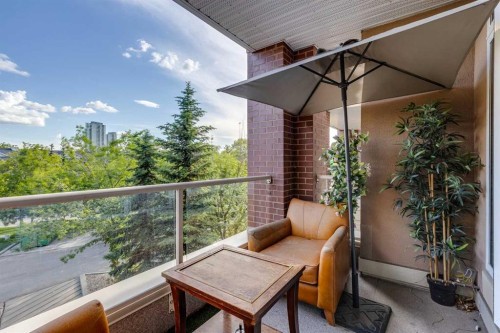 303-10 Hemlock Crescent Sw, Calgary, AB 