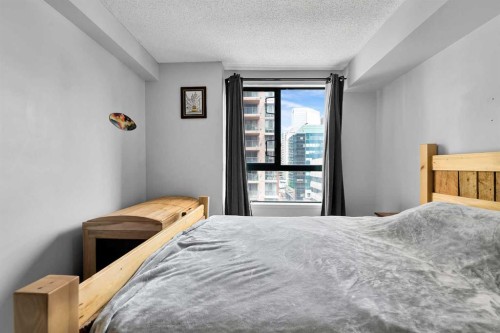 716-1111 6 Avenue Sw, Calgary, AB - Indoor Photo Showing Bedroom