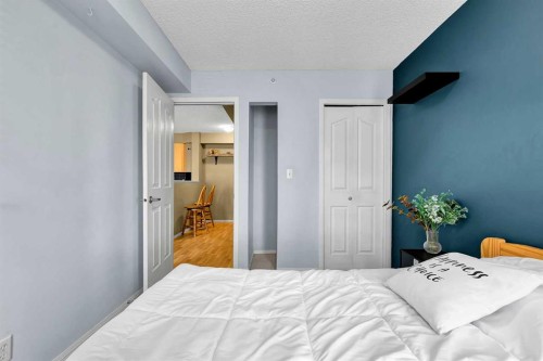 716-1111 6 Avenue Sw, Calgary, AB - Indoor Photo Showing Bedroom
