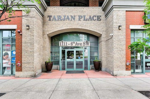 716-1111 6 Avenue Sw, Calgary, AB - Outdoor With Exterior