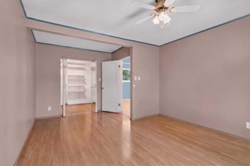 36 Hazelwood Crescent Sw, Calgary, AB 
