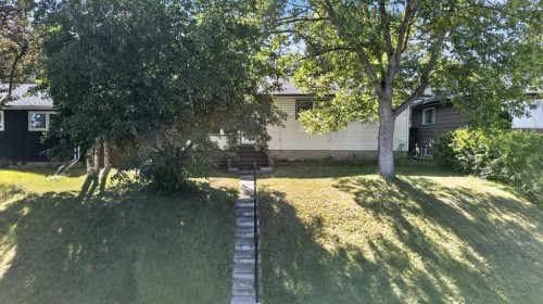 36 Hazelwood Crescent Sw, Calgary, AB 