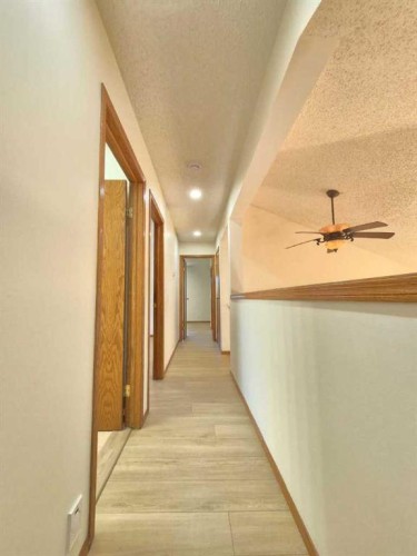 7 Suncastle Crescent Se, Calgary, AB 