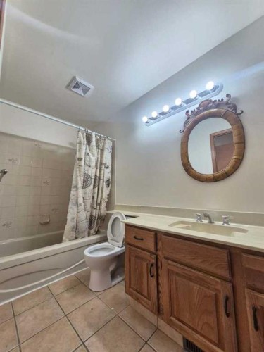 7 Suncastle Crescent Se, Calgary, AB 
