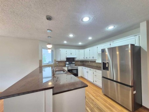 7 Suncastle Crescent Se, Calgary, AB 