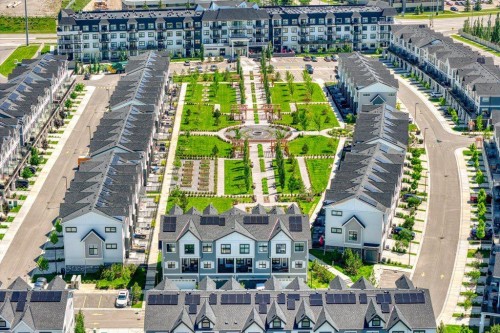 224-255 Les Jardins Park Se, Calgary, AB - Outdoor With Facade