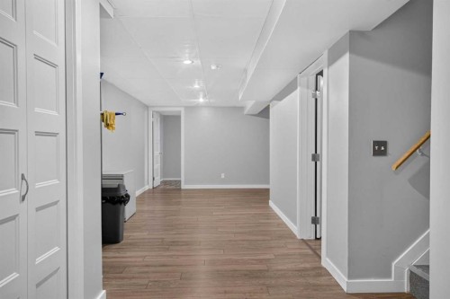136 41 Avenue Nw, Calgary, AB 