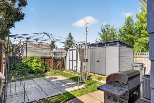 136 41 Avenue Nw, Calgary, AB 
