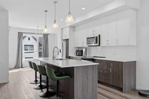 56 Evanscrest Manor Nw, Calgary, AB 