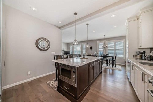 226 West Grove Point Sw, Calgary, AB 