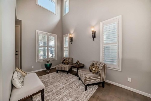 226 West Grove Point Sw, Calgary, AB 