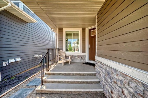 226 West Grove Point Sw, Calgary, AB 
