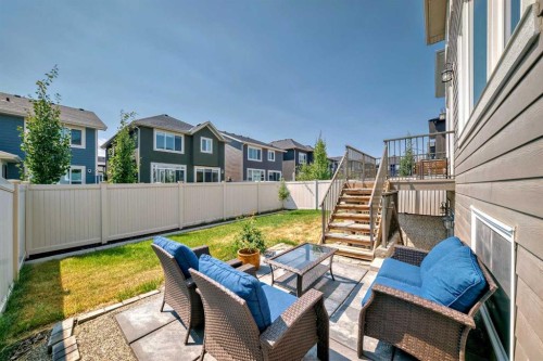 226 West Grove Point Sw, Calgary, AB 