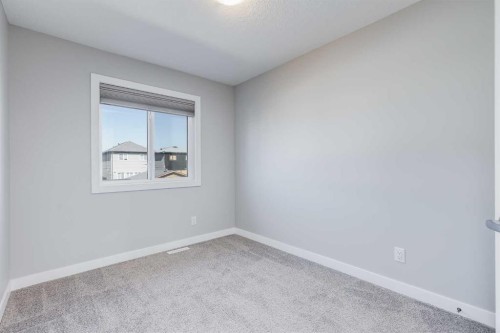 47 Cornerbrook Gate Ne, Calgary, AB 
