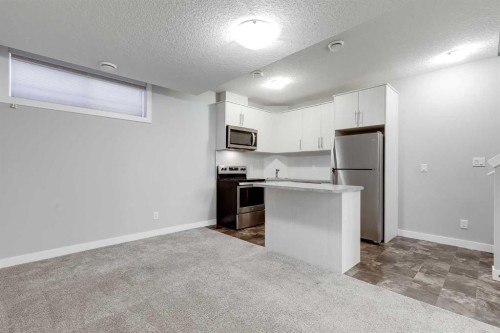 47 Cornerbrook Gate Ne, Calgary, AB 
