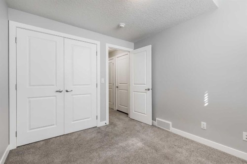 47 Cornerbrook Gate Ne, Calgary, AB 