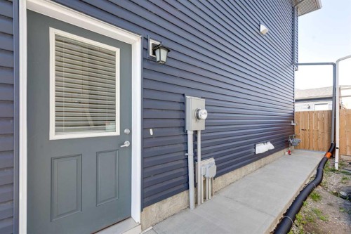 47 Cornerbrook Gate Ne, Calgary, AB 