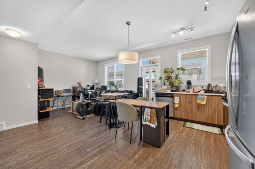 204-330 Redstone Ne, Calgary, AB 