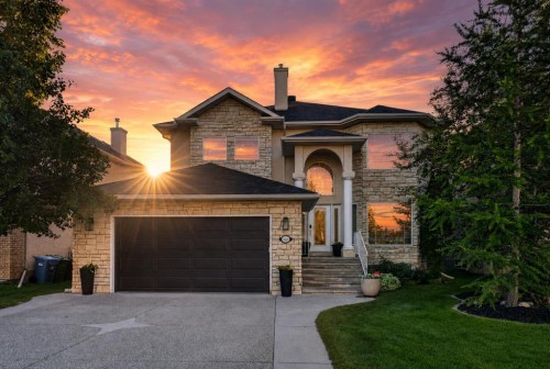 165 Strathlea Place Sw, Calgary, AB 
