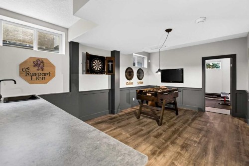 165 Strathlea Place Sw, Calgary, AB 