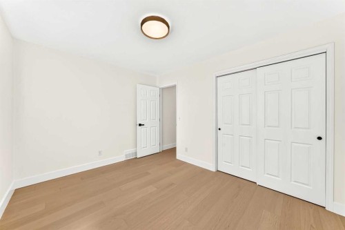 161 West Creek Pond, Chestermere, AB 