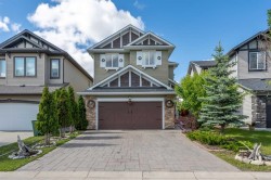 100 Brightoncrest Terrace SE Calgary, AB T2Z 0Z8