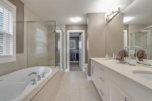 198 Mahogany Passage Se, Calgary, AB 