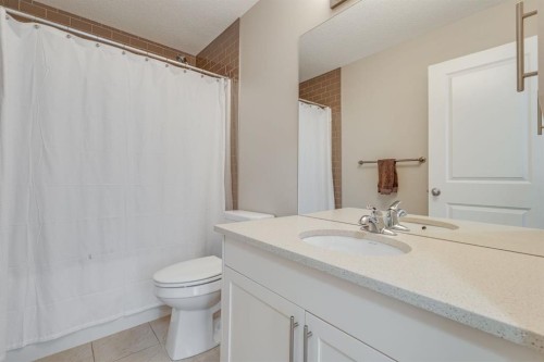 198 Mahogany Passage Se, Calgary, AB 