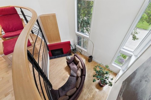 2344 Broadview Road Nw, Calgary, AB 