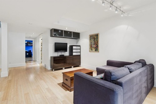2344 Broadview Road Nw, Calgary, AB 