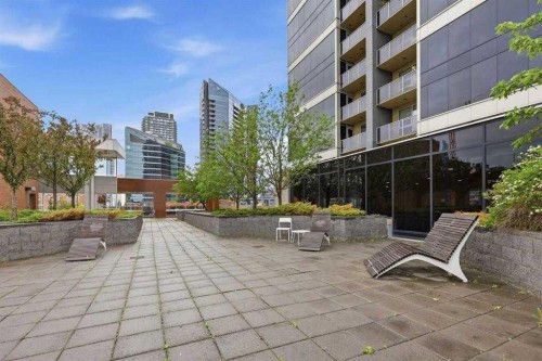 2604-211 13 Avenue Se, Calgary, AB - Outdoor With Balcony