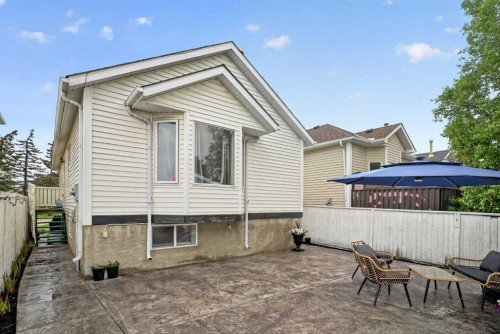 113 Mt Lorette Place Se, Calgary, AB 